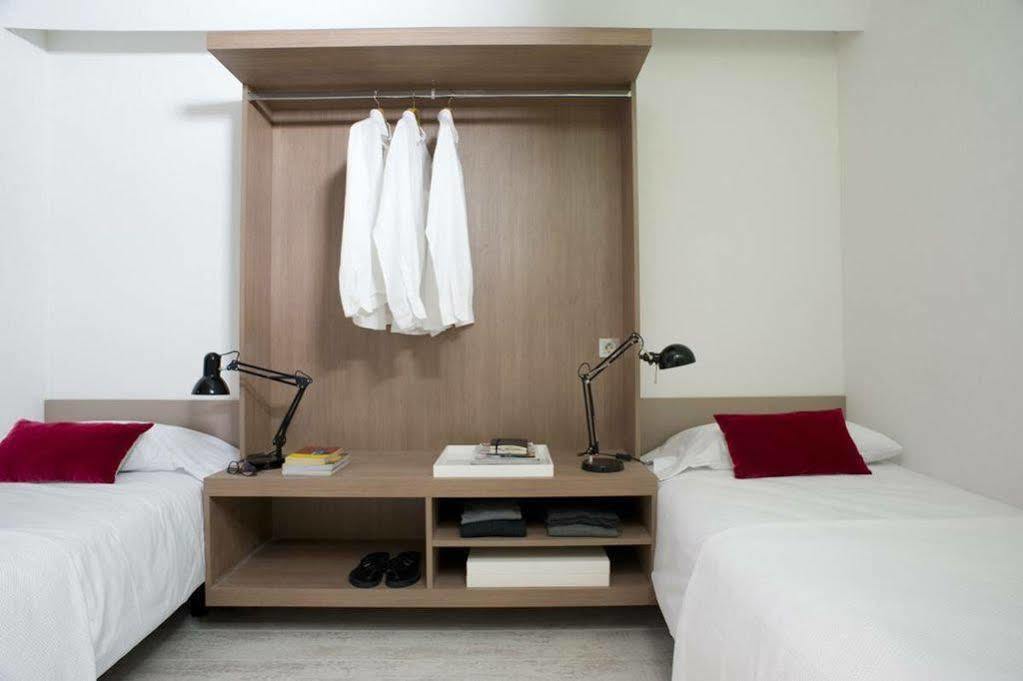 Eric Voekel Boutique Apartments - Sagrada Familia Suites Barcelona Kültér fotó